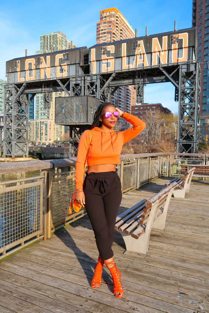 How to wear Neon Fashion Trend | Bestkeptstyle.com