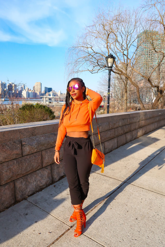 How to wear Neon Fashion Trend | Bestkeptstyle.com