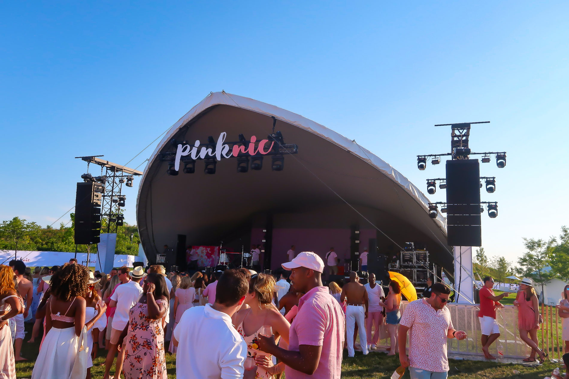 Pinknic Rosé Summer Festival on Governors Island in NYC - Bestkeptstyle