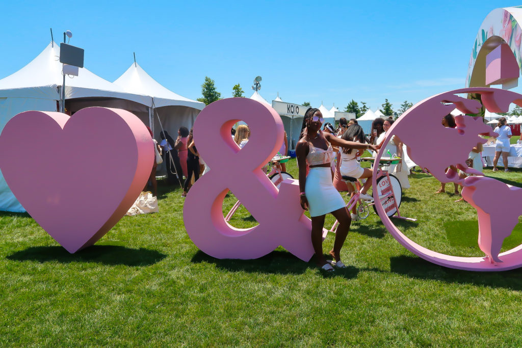 Pinknic NYC Rosé Wine Music Festival Msjenniferdanielle | Bestkeptstyle.com